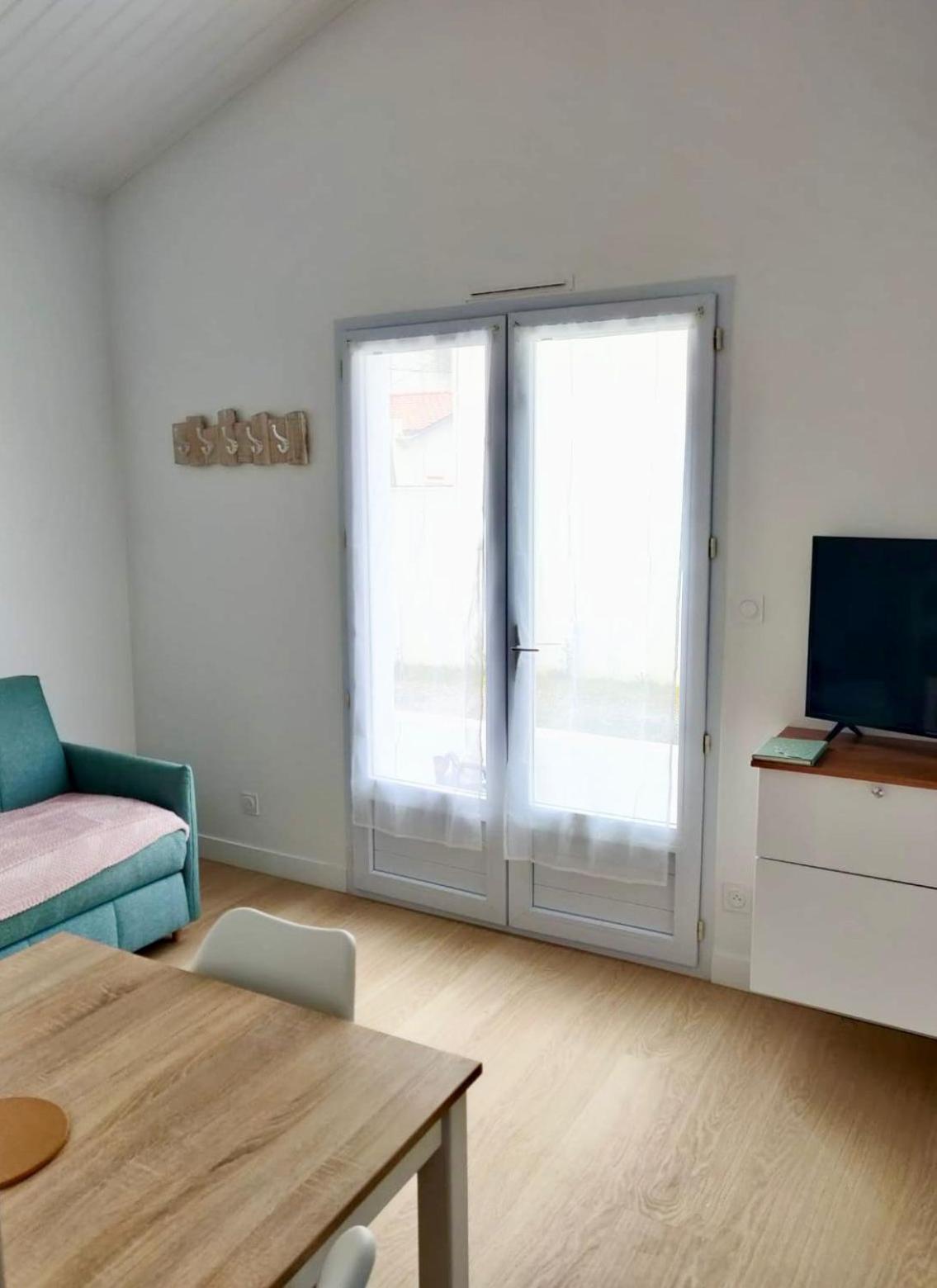 Maison Proche Centre, Gare, Aux Sables D'olonne Hébergement de vacances